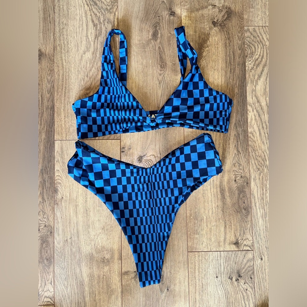 NWOT tags SKATIE swimsuit size Large